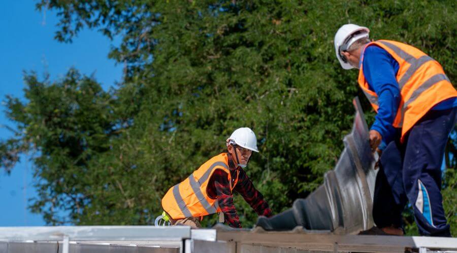 Professional residential roofers in Woods Hole, MA